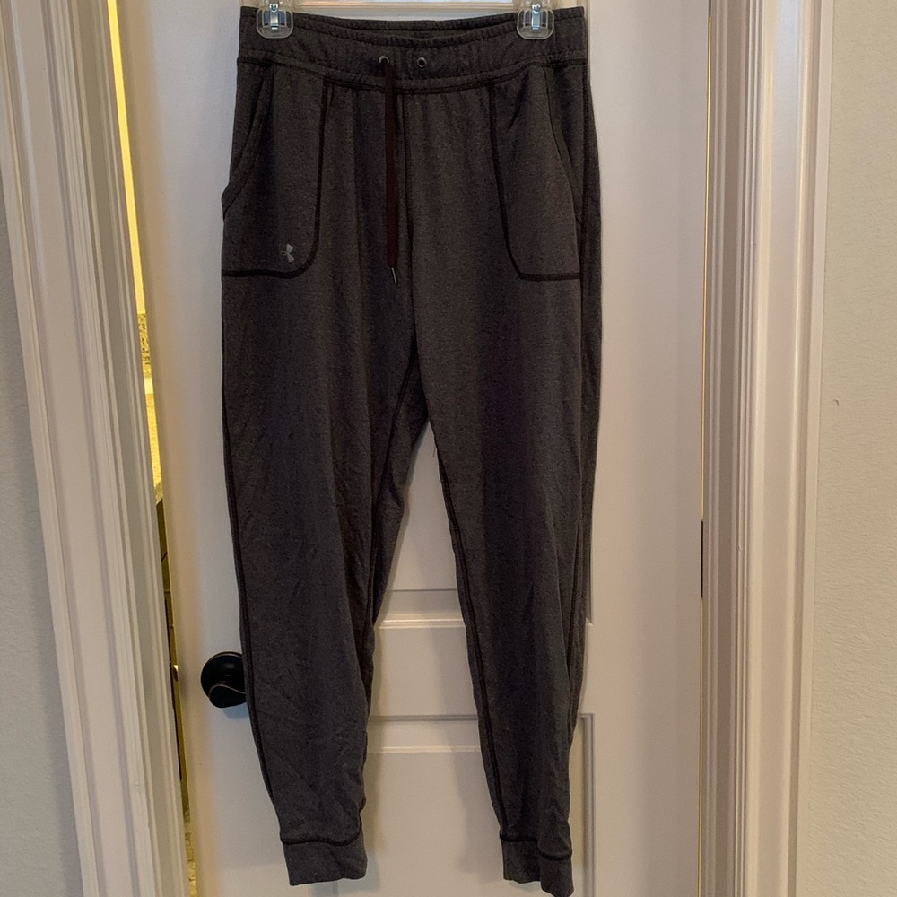 Under Armour grey crop sweat pants